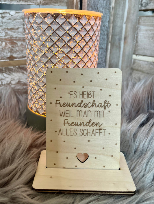 Freundschaftskarten aus Holz
